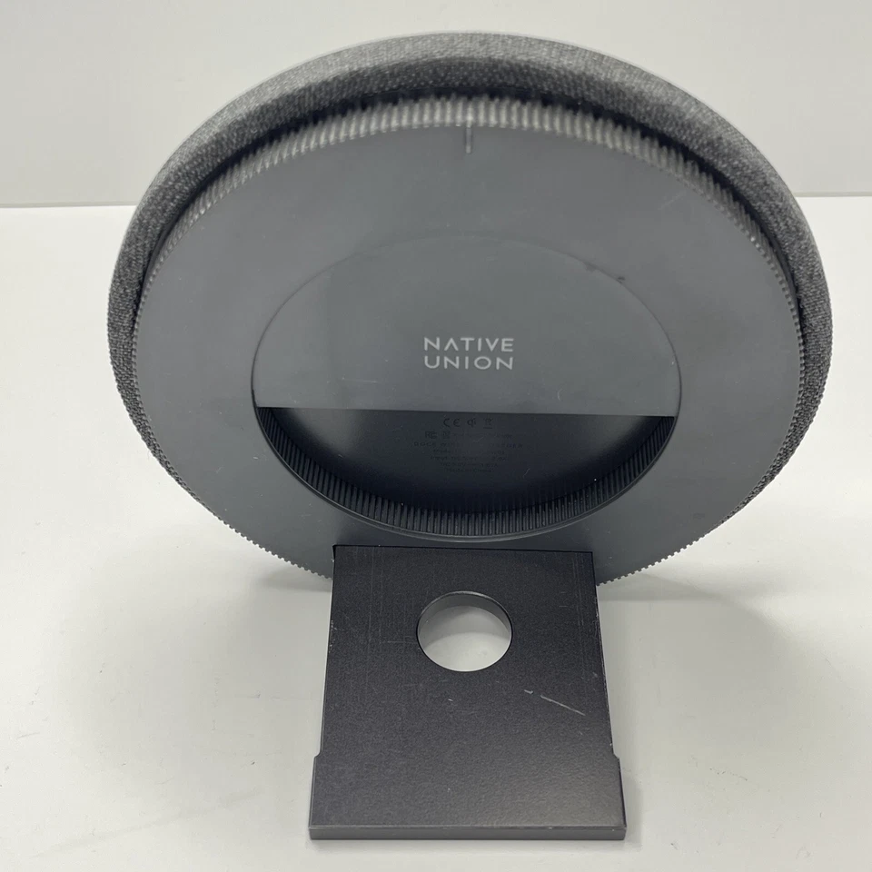 Native Union Dock Wireless Charger 7.5W Gray - Image 2 of 3