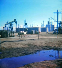 2 Vintage 3D Stereo Realist Slides Photos Long Beach CA California Oil Wells