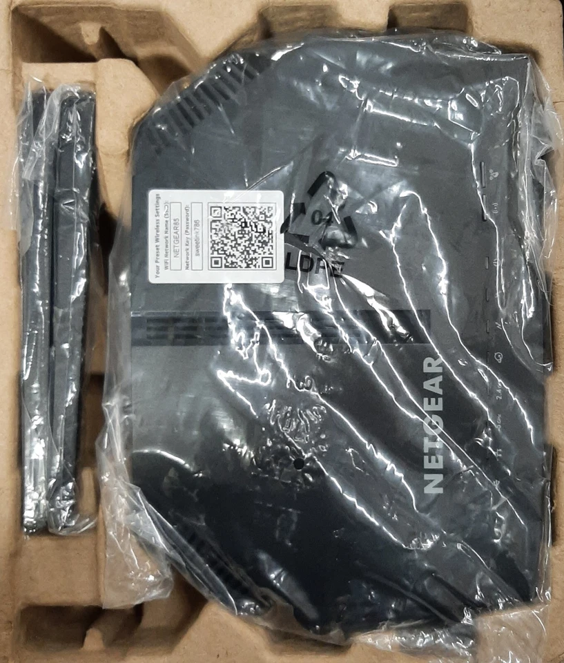 Cable módem router NETGEAR AC1200 Wifi velocidad hasta 340 Mbps. SOLO PARA REPUESTOS Foto 2 de 2