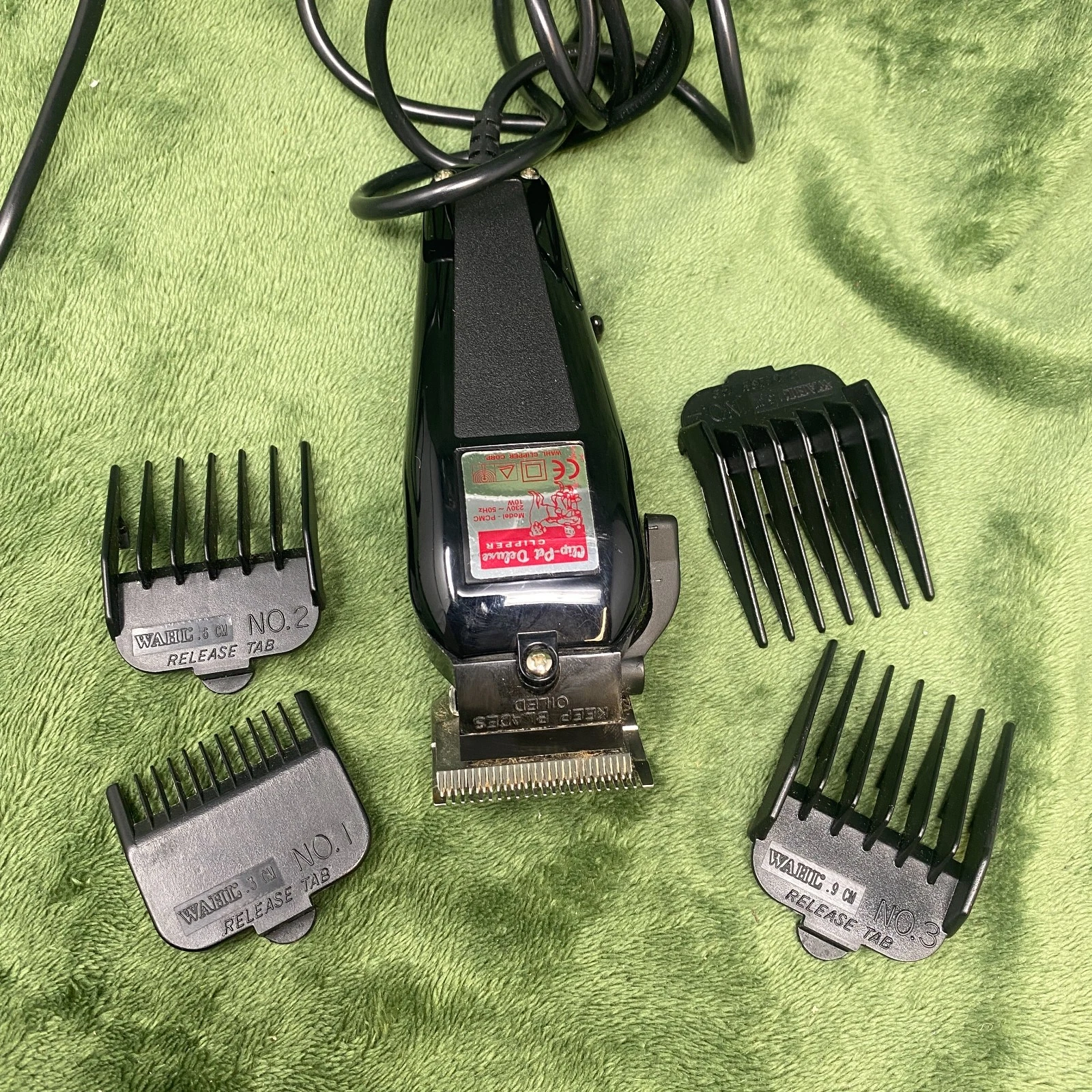 Wahl Corded Clip-Pet Deluxe Clippers Grooming Kit Model PCMC