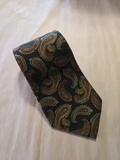 Vintage Sears & Roebuck Necktie Made in USA Green Paisley 54.5 "