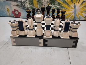 Lego Chess 40174 Retired Set "INCOMPLETE"