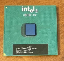 Vintage Intel® Pentium® III 866 MHz PZ866256 1.7V SL4CB Socket 370 Rare Found