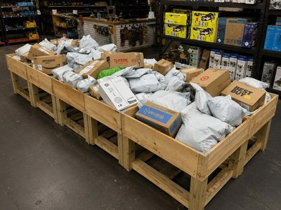 Amazon Overstock Mystery Bundle : General Merchandise : Random Pick
