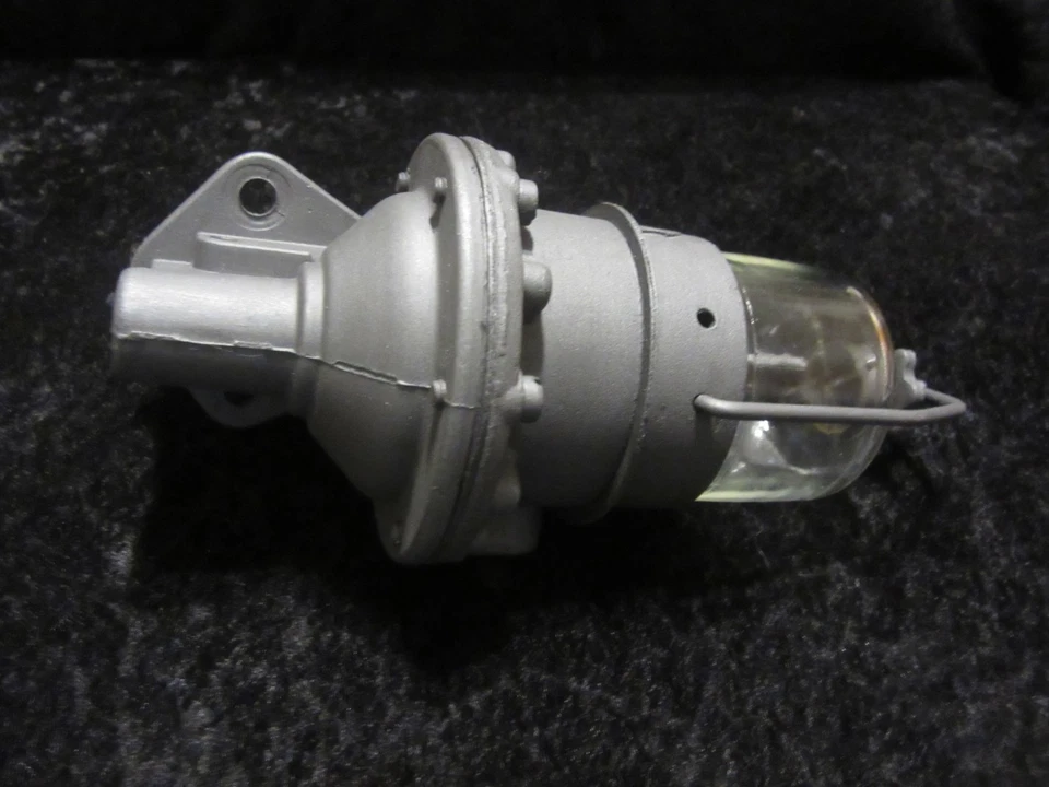 1950-1957; 1960-1962 IHC 6 Cylinder Truck New Completely Restored 4459 Fuel Pump - Image 3 of 4