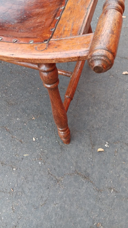 Старинный английский дубовый деревянный ножной табурет XIX века с поворотными ножками кожаное сиденье - Изображение 4 из 4