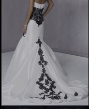Strapless White Lace Mermaid/Trumpet Wedding Dress Train, Size 8, Zipper/Button