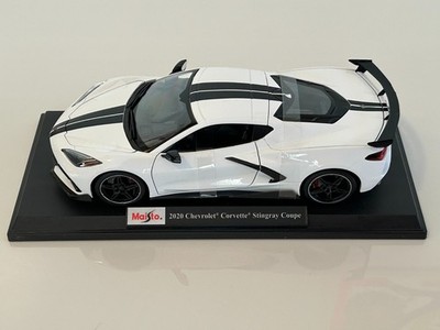 Maisto 2020 Chevrolet Corvette Stingray Coupe WHITE Special