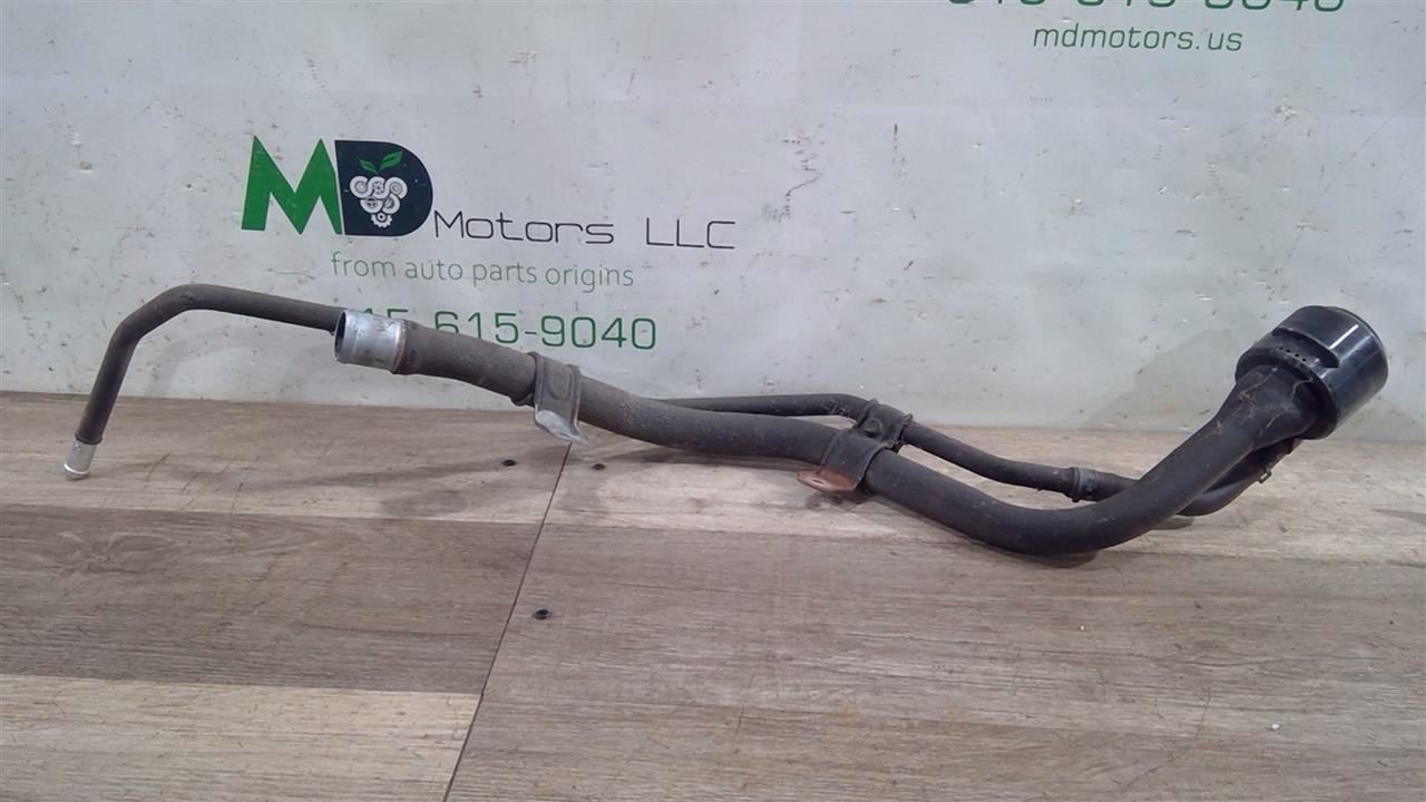 2018-2020 Hyundai Tucson Fuel Tank Filler Neck Oem 31030D3500