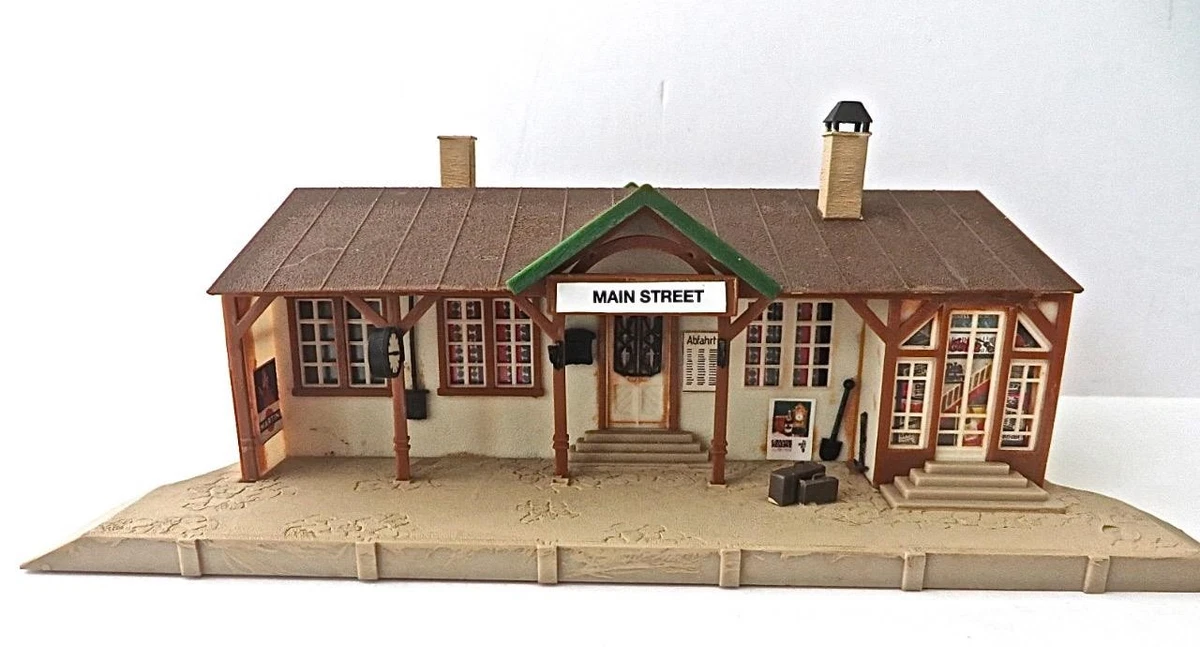 Maquette Vollmer HO V 554 Immeuble Administratif / Bureau, époque 3, Pré-assemblée, Vintage