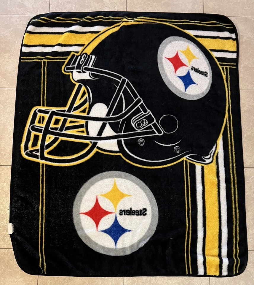 Casco manta polar Pittsburgh Steelers logotipo negro dorado 58x50 Foto 4 de 4