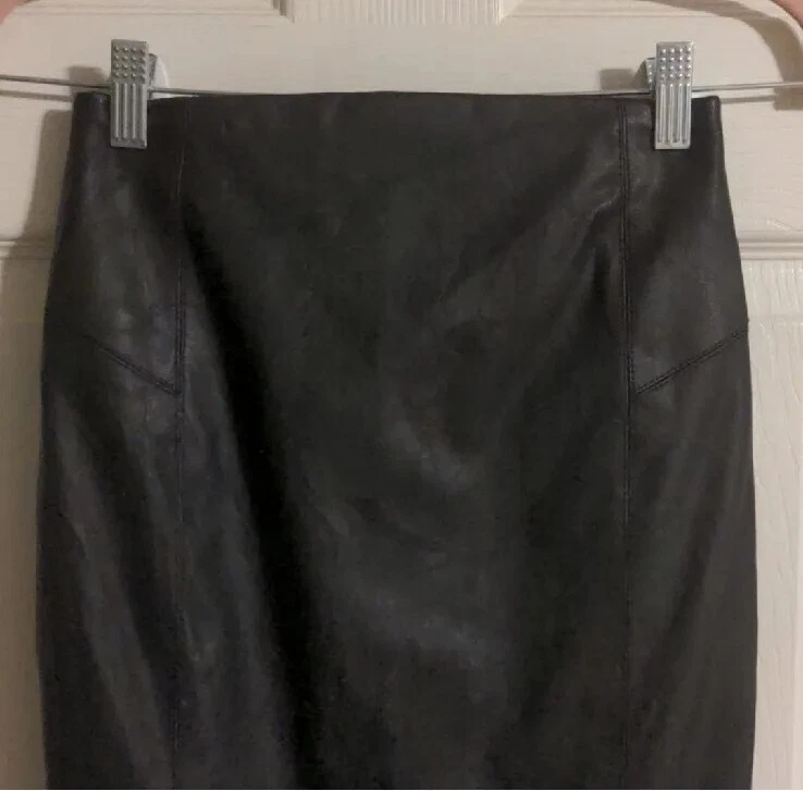 Express leather top skirt with zipper