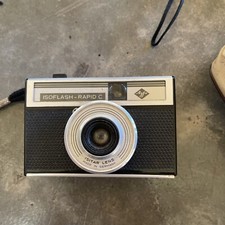 1966 Agfa ISOFLASH RAPID C 35mm Film Camera w/ strap Iso Made In Germany 24x24mm