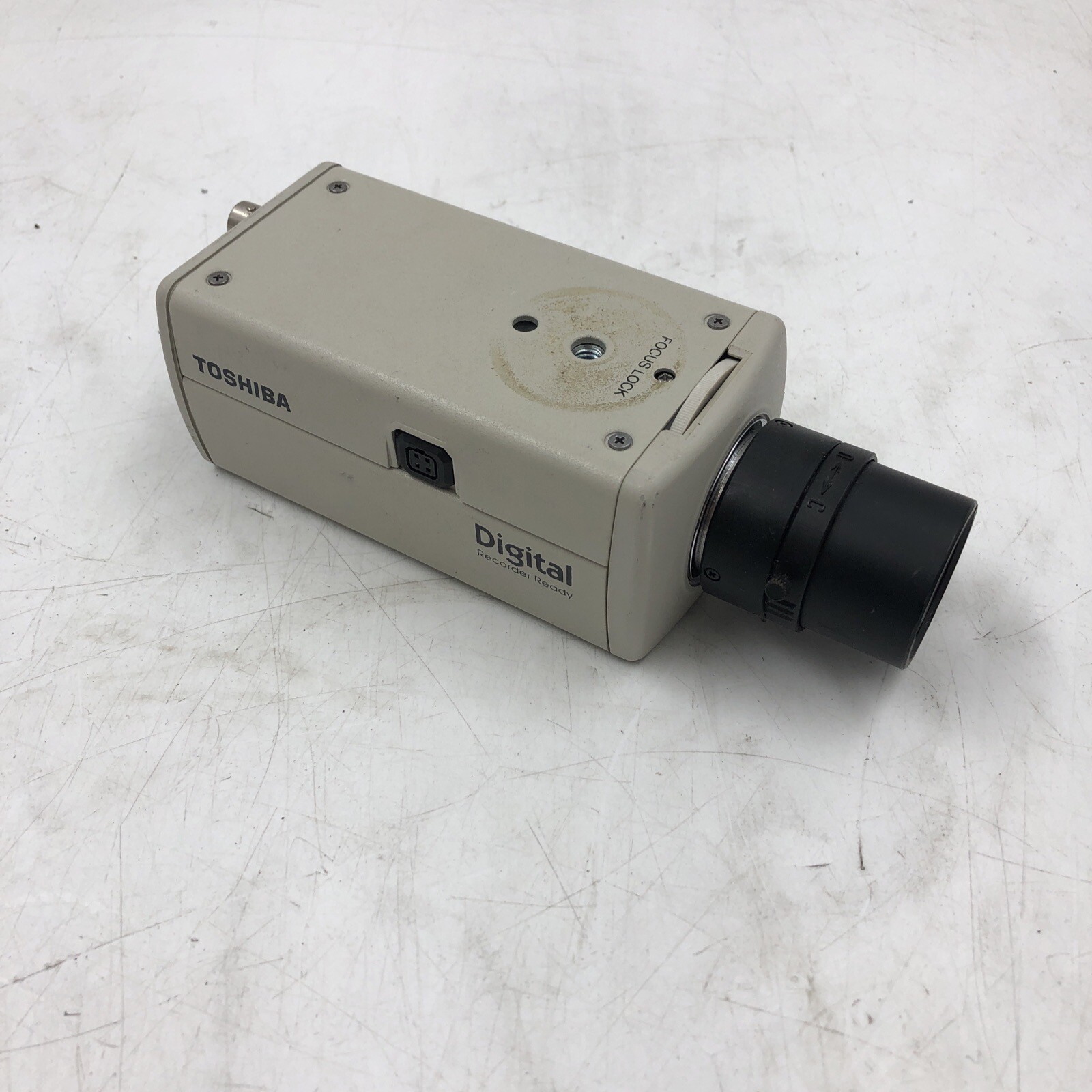 Toshiba CCD Monochrome- Model IK-528A Surveillance W/Tamron Lens UNTESTED PARTS