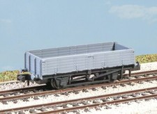 Peco KNR-257 N Gauge BR Pipe Wagon Kit