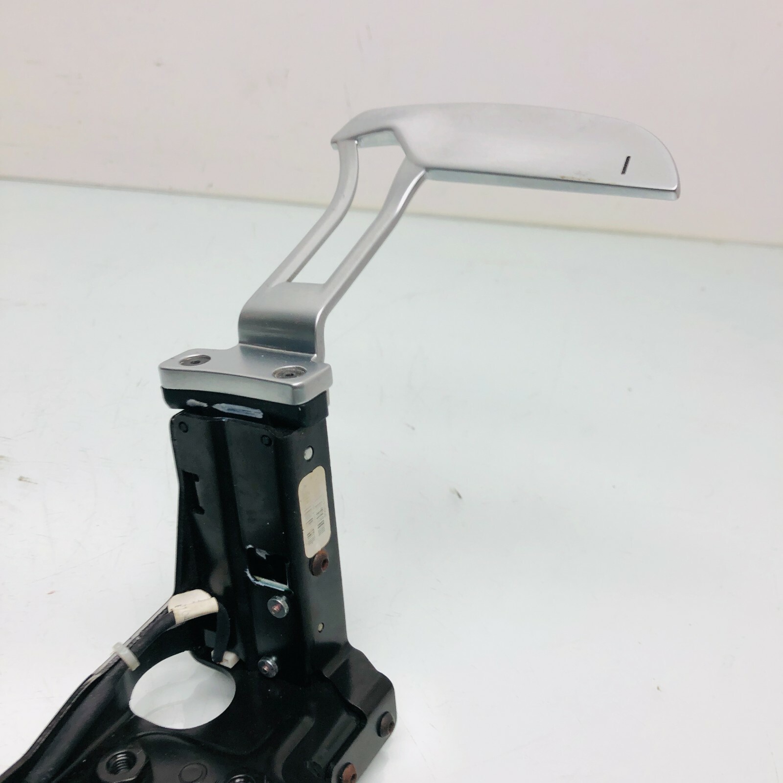 Maserati Ghibli 2014-2017 Paddle shifter P/N E1077102