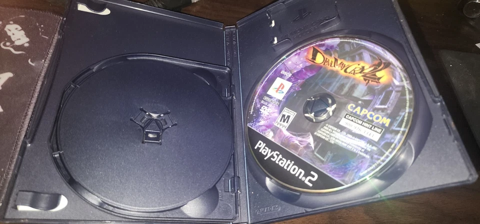 Devil May Cry 2 Playstation 2 (NO BOOK, 2 DISC) - Image 3 of 3