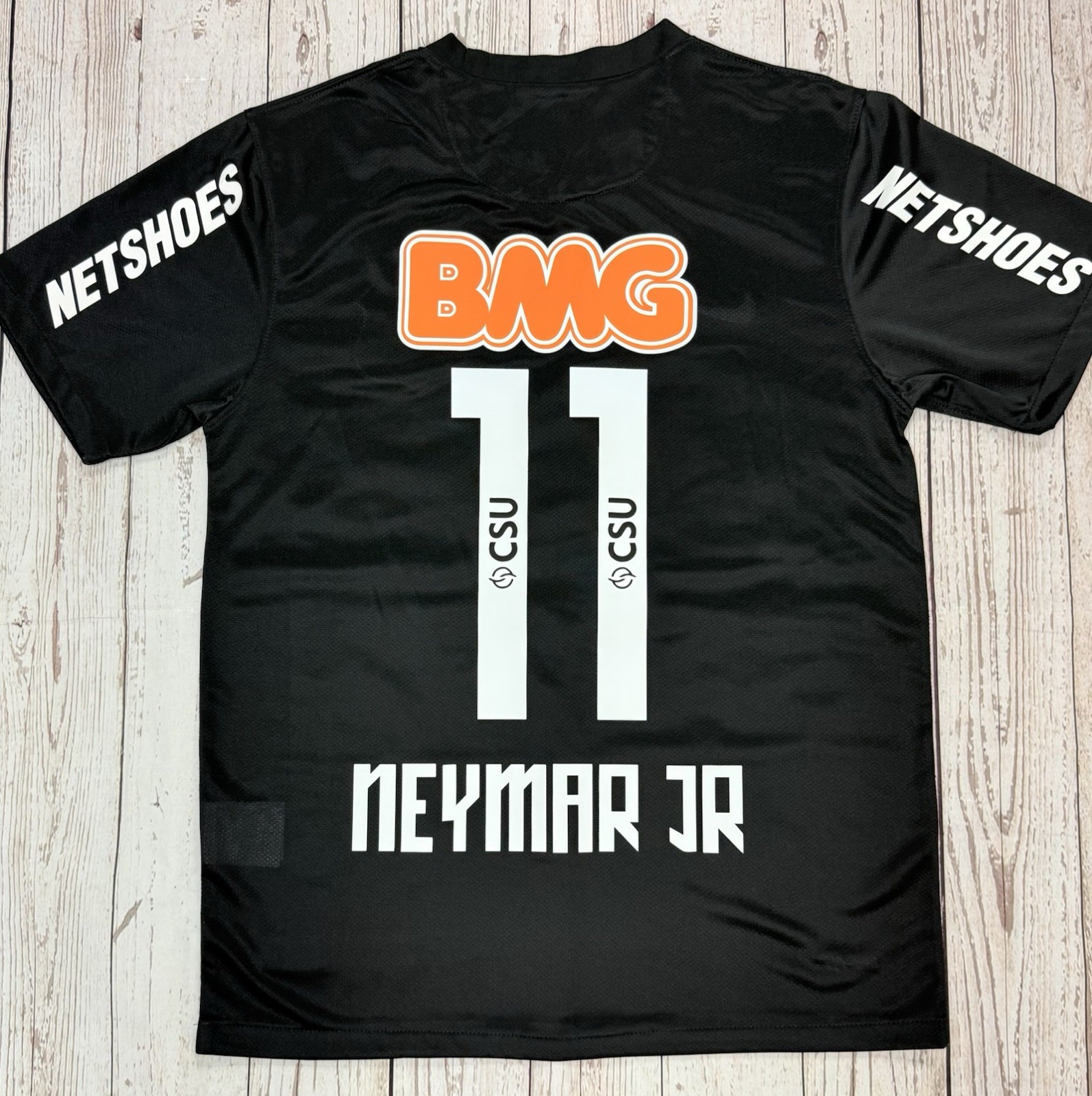 (New) Neymar Jr  Retro Jersey Vintage Soccer Jersey Football Legends (X-Large) (60.00 USD)