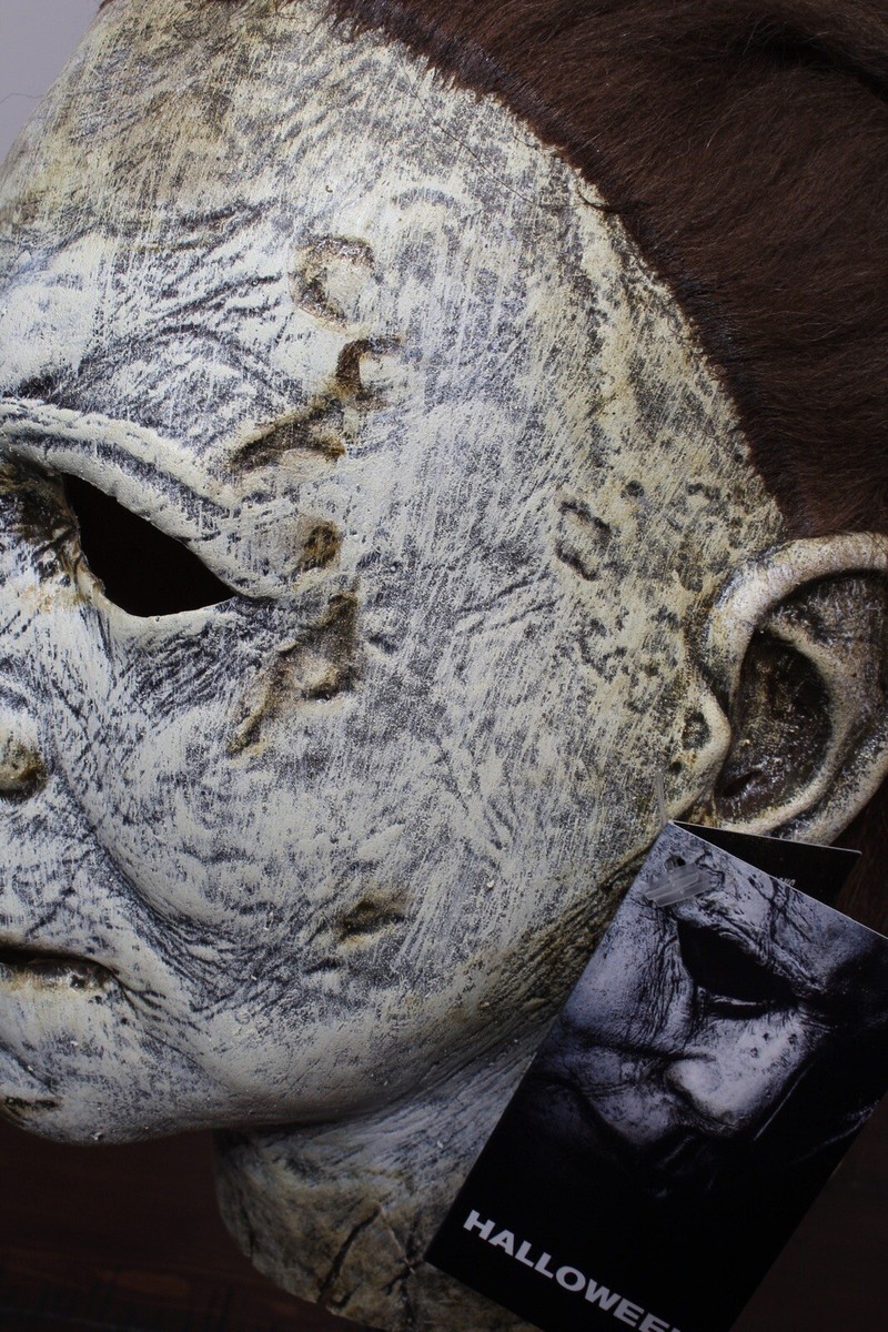 Michael Myers Halloween 2018 Mask Officially Licensed by Trick or