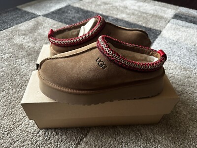 New Ugg Tazz Chestnut Size 6W Ships Fast