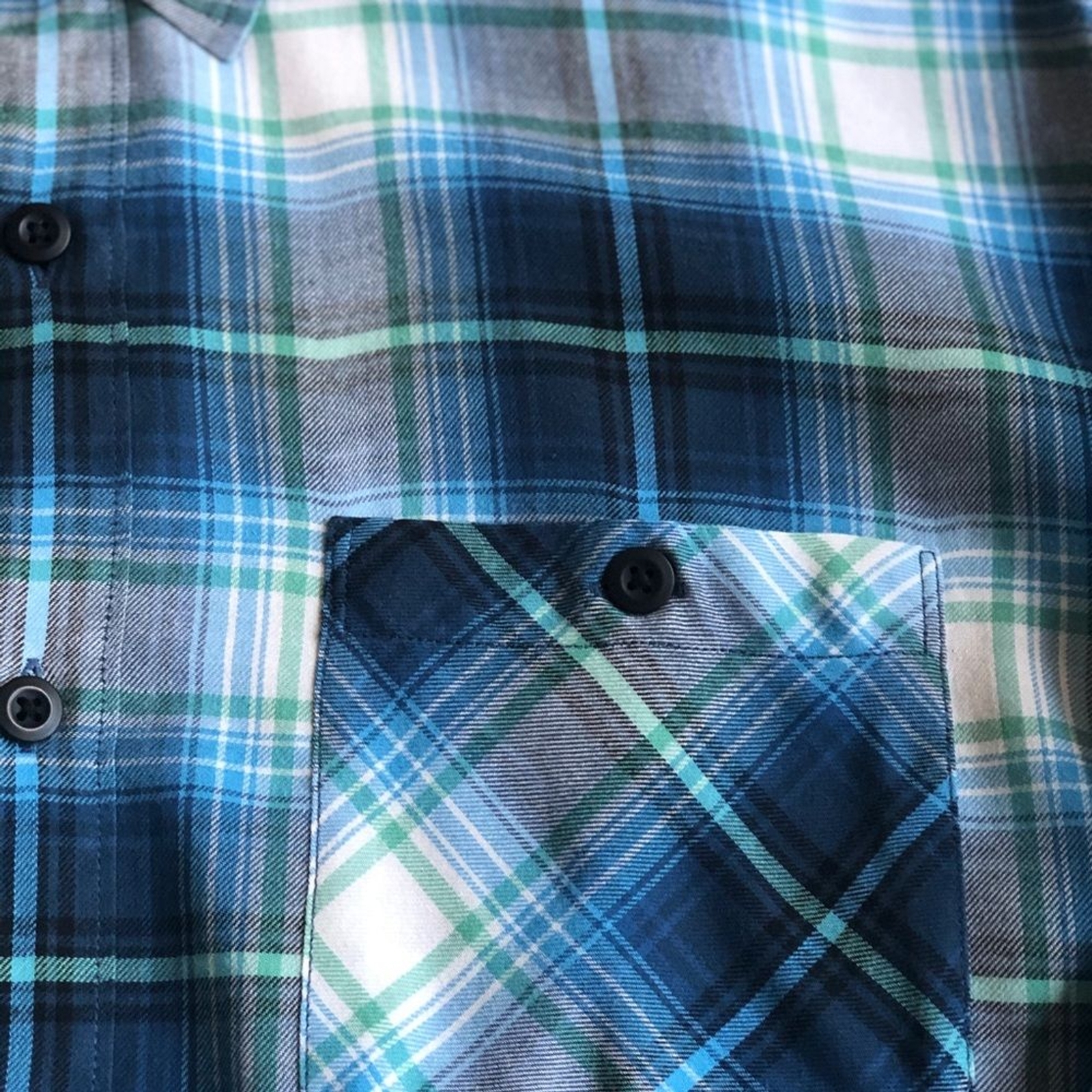 American Eagle Button Down Shirt - image 3