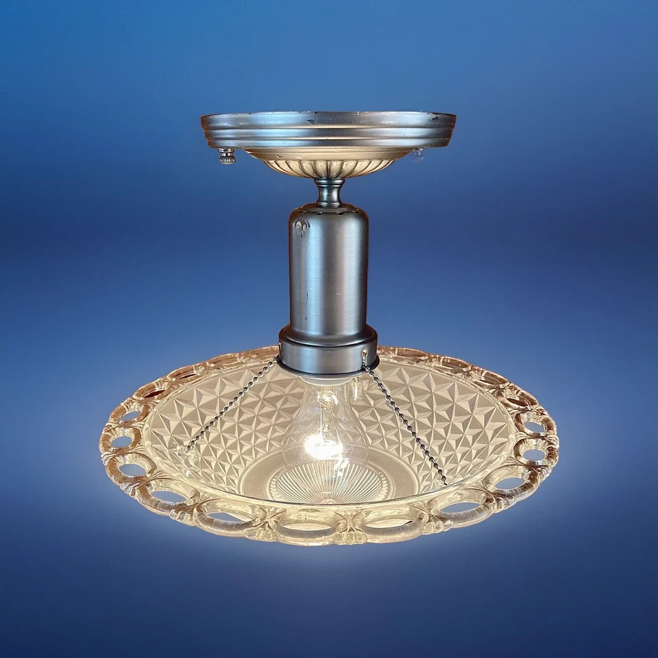 Lámpara de techo antigua victoriana Art Deco Nouveau de encaje geométrico años 30-40 Foto 3 de 4