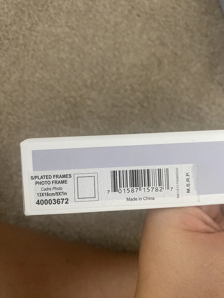 marco de fotos vera wang colección regalos placa plata recubierta 5 x 7 Foto 2 de 4