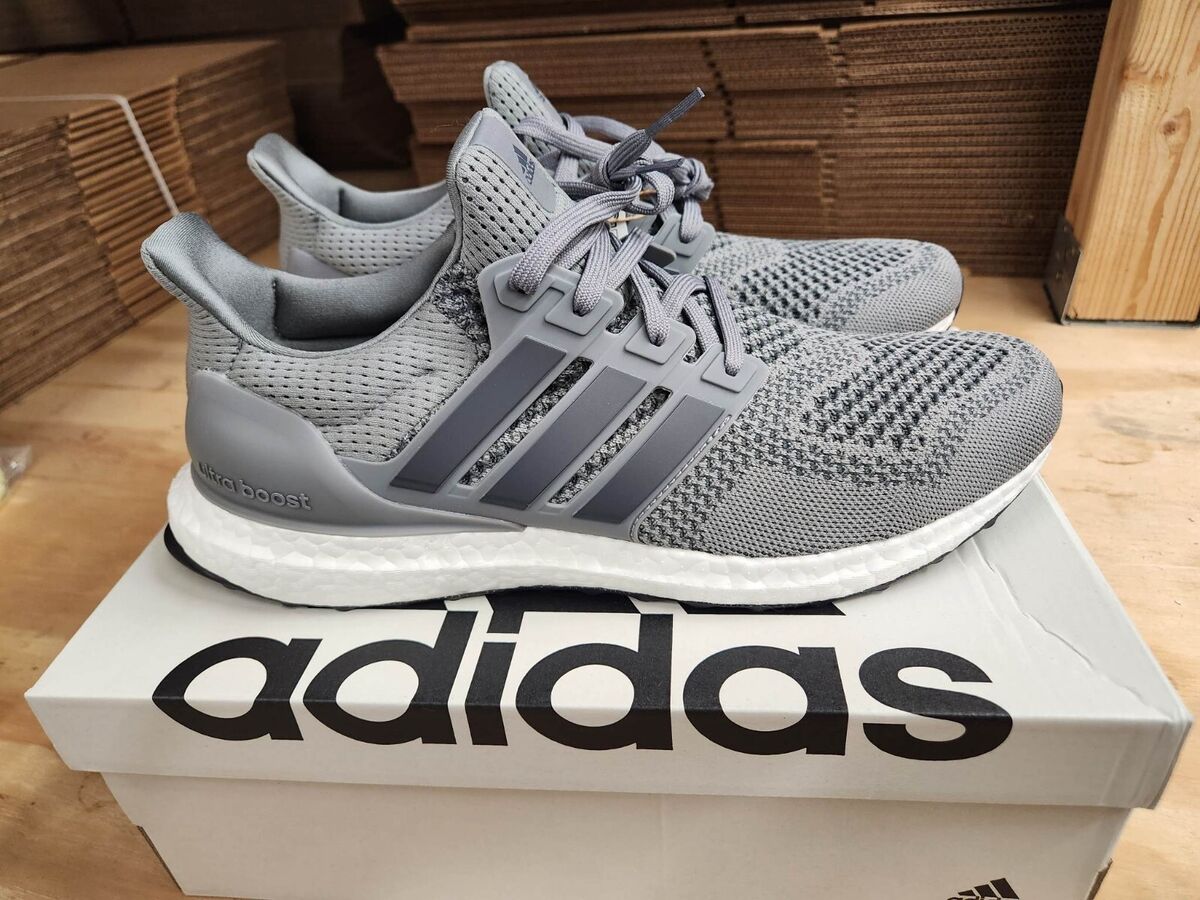 Adidas Men's UltraBOOST 1.0 Grey White Black Running Shoes Adidas Men's UltraBOOST 1.0 Grey White Black Running Shoes