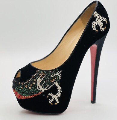 ✨良品✨　Christian Louboutin パンプス　ハイヒール Miss Z - 100 mm Pumps - Pearlescent nappa leather - Bianco
