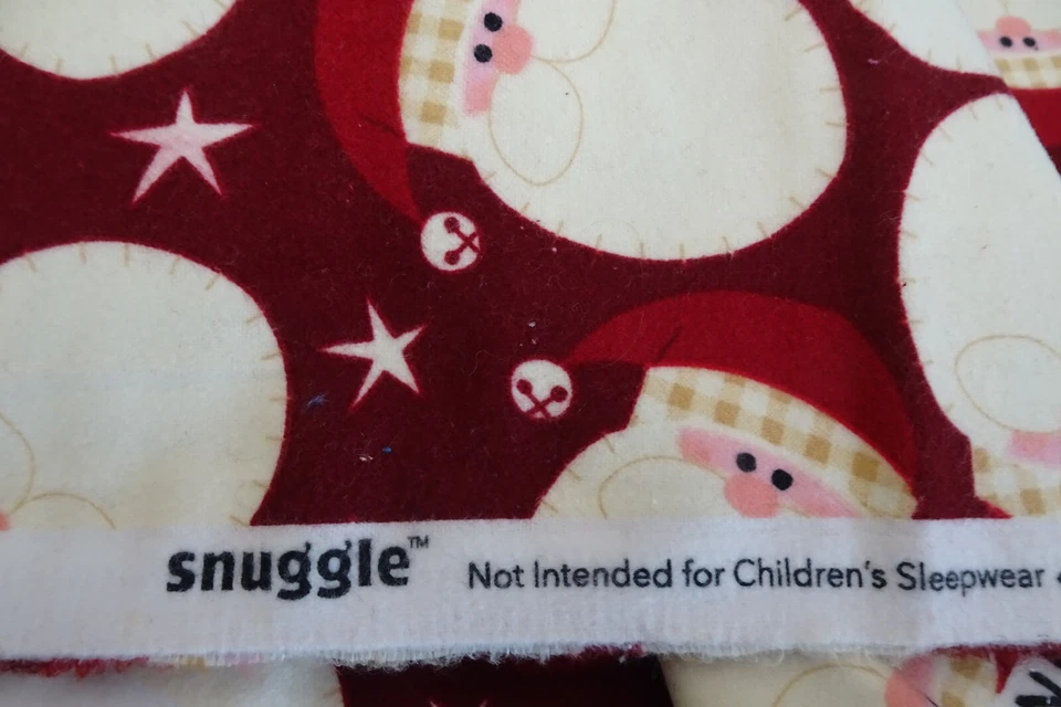 Cotton Flannel Fabric 2 yds x 43" SNUGGLE Jo-Ann Holiday Red Santa Christmas - Image 2 of 4