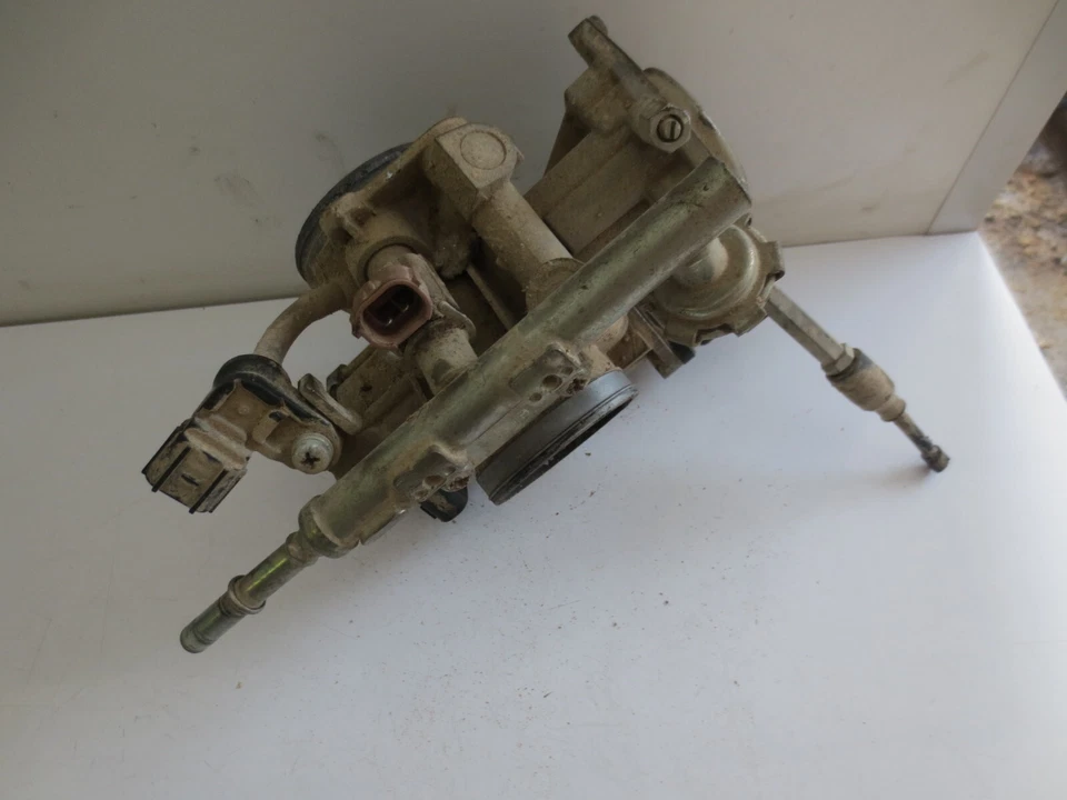 Yamaha Viking 700 2014 dirección asistida eléctrica usada OEM carrocería de acelerador de inyección de combustible Foto 4 de 4