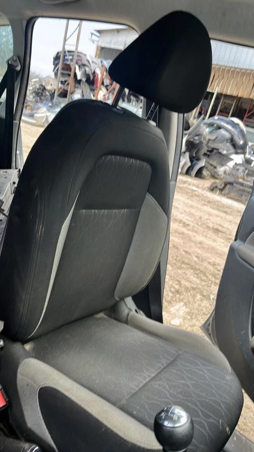 Siege avant gauche CITROEN C3 PICASSO PHASE 2 DV6DTED_9HP - Photo 2/2