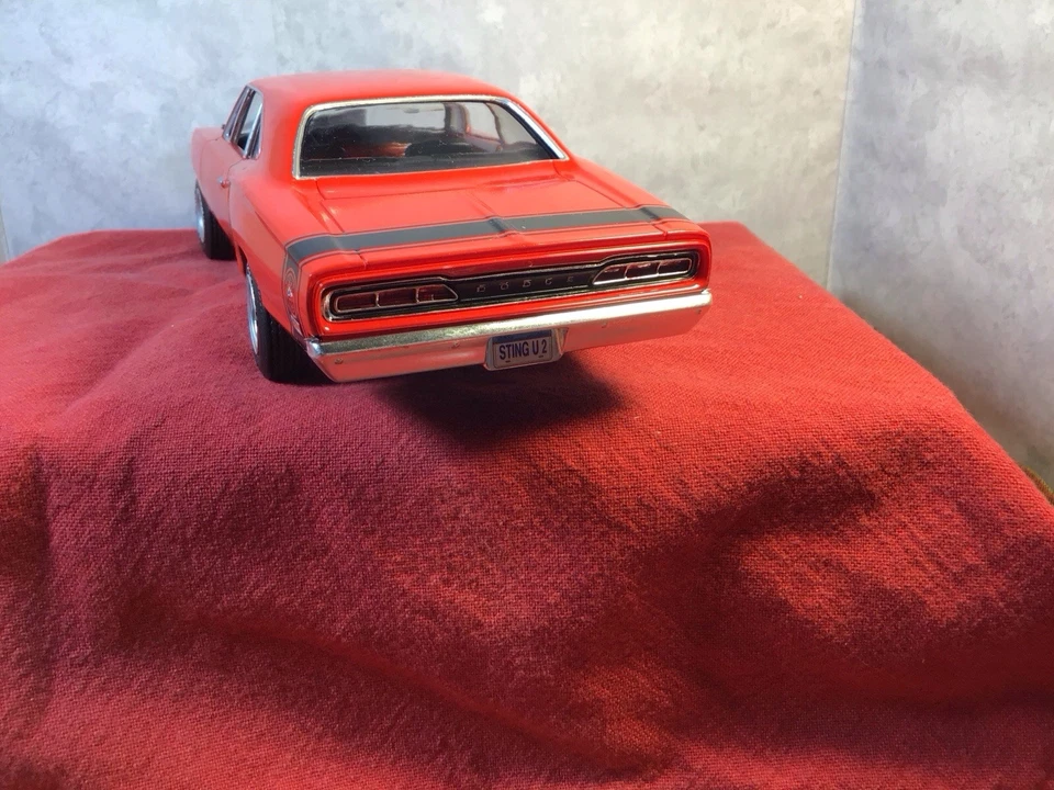 Dodge Super Bee 1969 detallado personalizado, Revelle, escala 1/25, rojo Foto 4 de 4