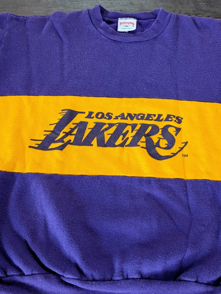 Sudadera Los Angeles Lakers Color Púrpura Bloque De Colección Años 80 Nuez moscada NBA Cuello Redondo XL Foto 2 de 4