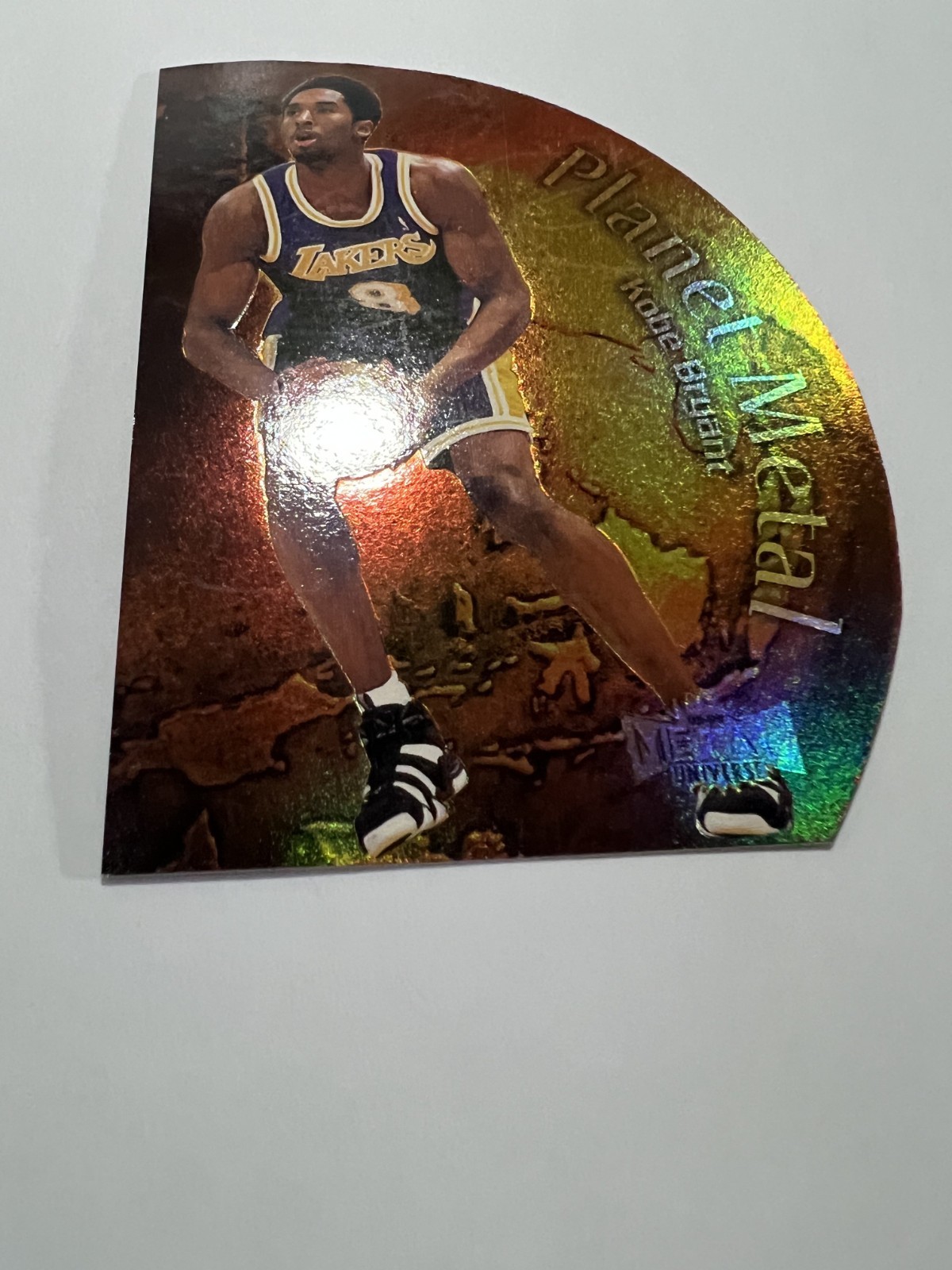 SkyBox Metal Universe 1998-99 Planet Metal Insert Kobe Bryant Lakers #6 PM