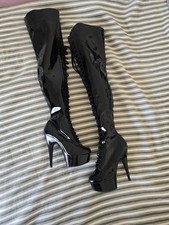 Stivali alti alla coscia Pleaser Delight 3023