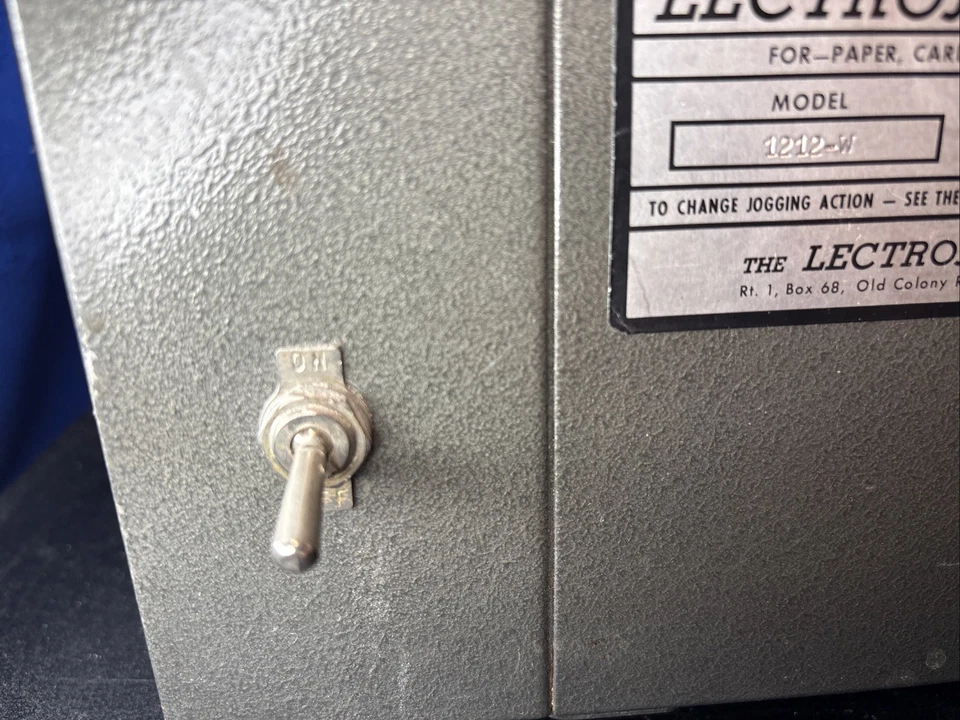 LectroJog Office Jogger, 1212-W y el número de serie es 881059. - Image 3 of 4