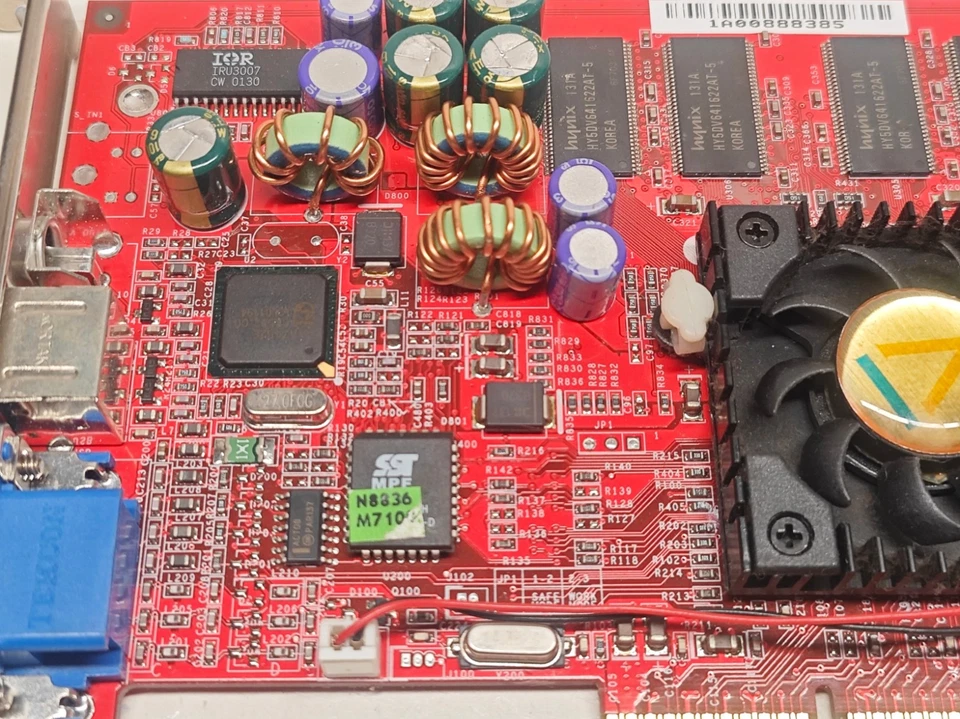 AGP 3D CARD MSI MS-8836 NVIDIA GEFORCE2 Ti (NV15TI) 32 MB DDR SDRAM - Image 4 of 4