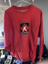 Canada Hockey Sweatshirt Mens Medium Red Pullover Crewneck Team Canada Fleece