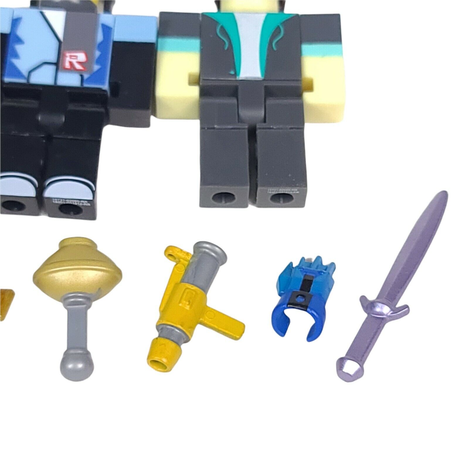 6 Personagens Legends Of Roblox Original + Código Virtual