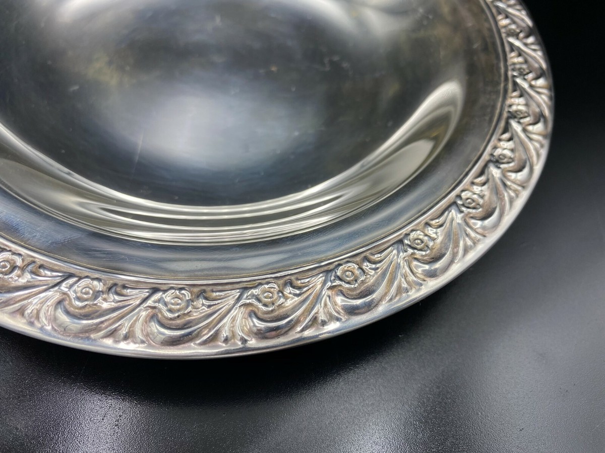 WM Rogers Silverplate Nut & Candy Dish Serving Saucer Floral, #748