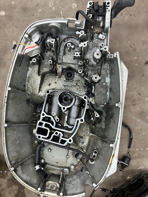 Honda Outboard 25hp Lower Engine Case 40101-ZV7-010ZAFRESHWATER | eBay