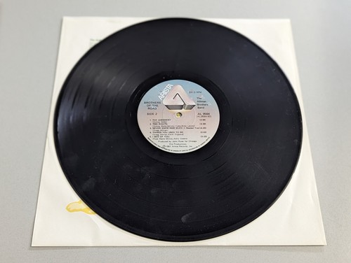 The Allman Brothers Band Brothers of the Road Record LP AL 9564 - Picture 3 of 6