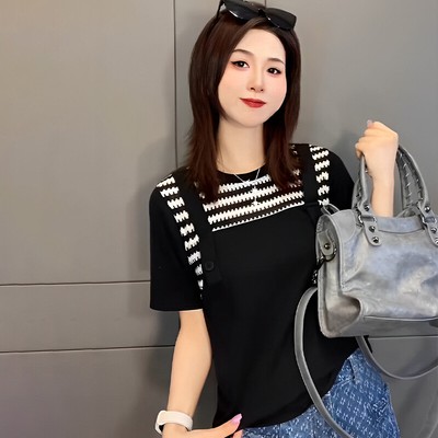 Summer New Round Neck Fake Two-piece Striped Stitching Short-sleeved Knitted _r1