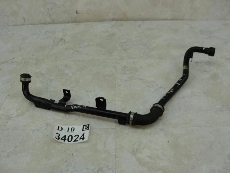 Tubo de refrigeración del radiador 2000-2001 Audi A4 motor refrigeración refrigerante manguera tubo Foto 2 de 4