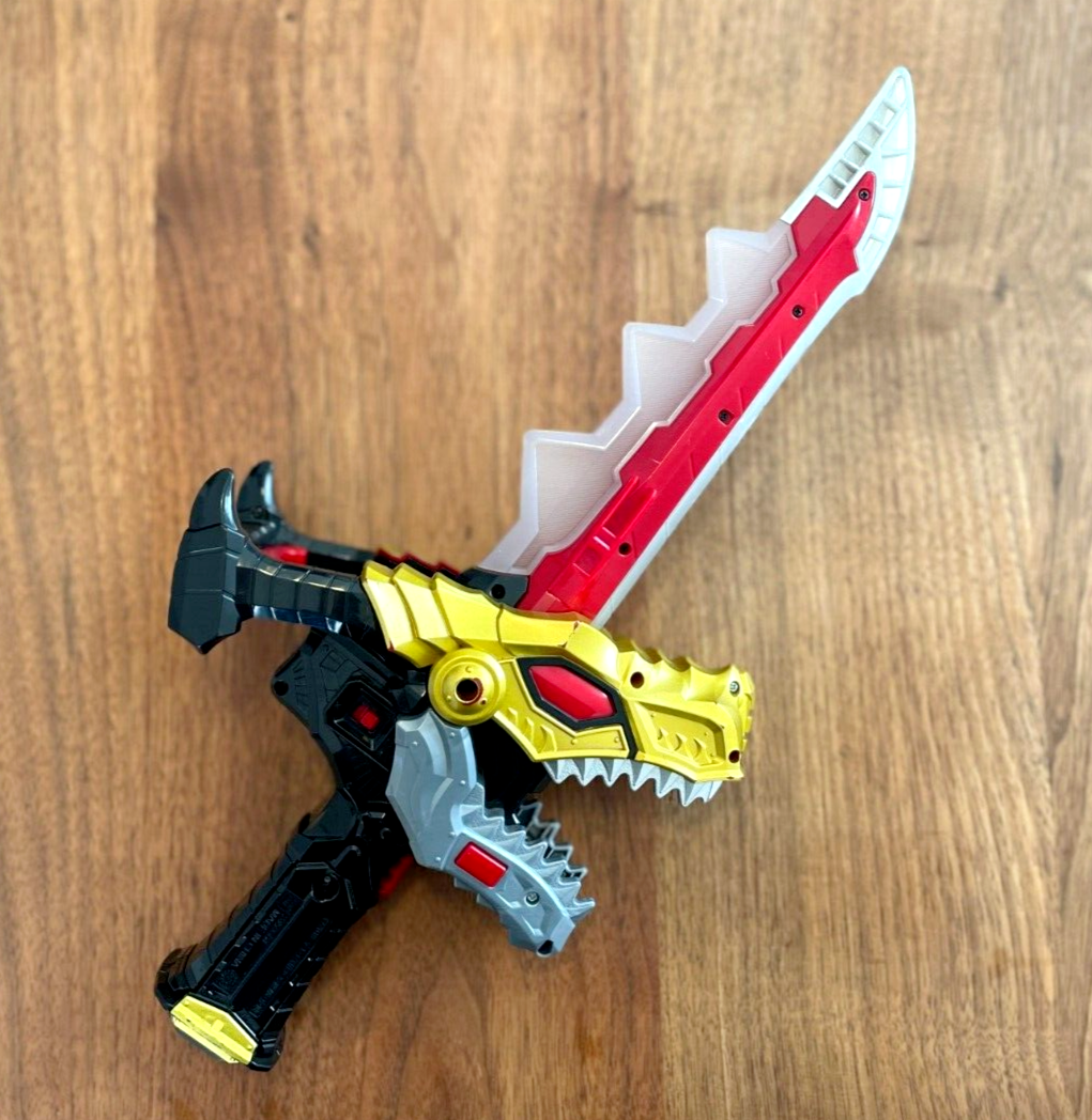 Power Rangers Dino Fury Ryusoulger DX Sword Changer Morpher, 6