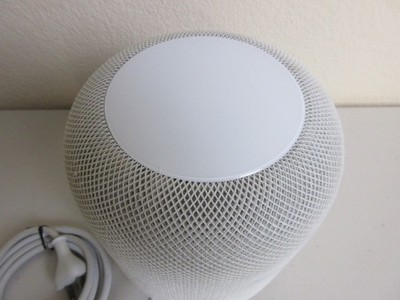Apple HomePod Smart Speaker A1639 First Gen - White (Good Condition)
