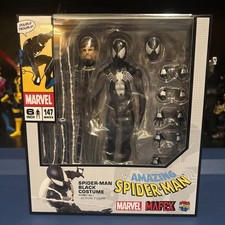 Medicom MAFEX No. 147 Marvel Comics The Amazing Spider-Man  Black Costume