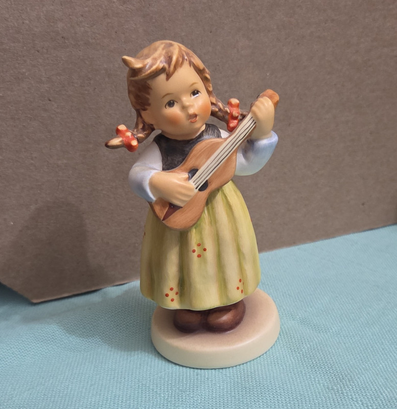 Goebel M.I. Hummel Club Strum Along Figurine Ceramic Hand Painted Germany 1989