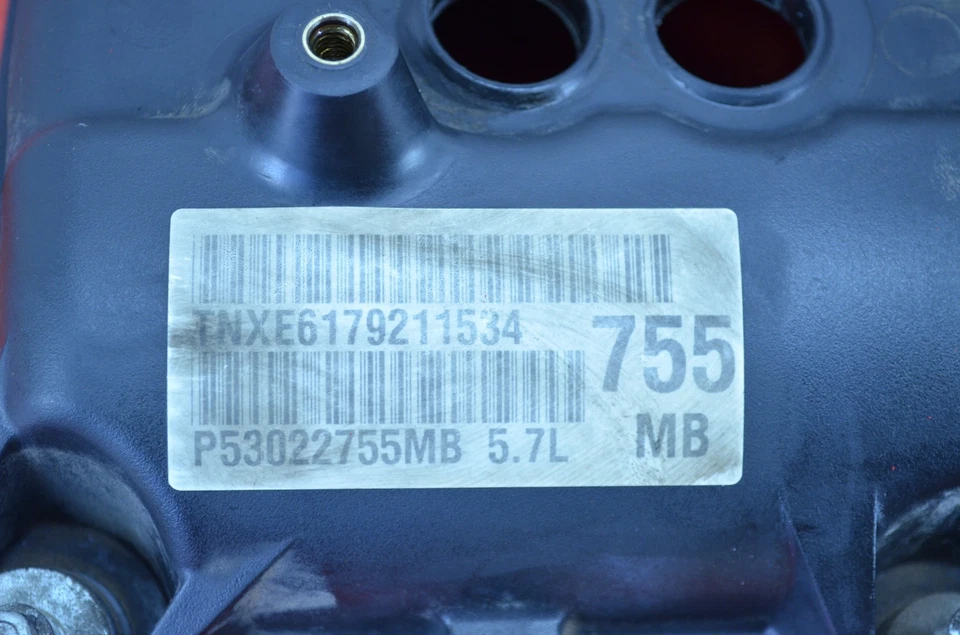 2009-2012 DODGE RAM 1500 5.7L ENGINE LEFT DRIVER SIDE VALVE COVER OEM - Image 4 of 4